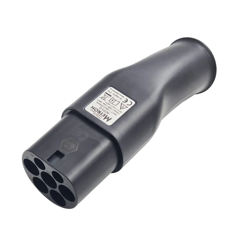 Adapter Typ 2 auf Schuko - Metron AC01