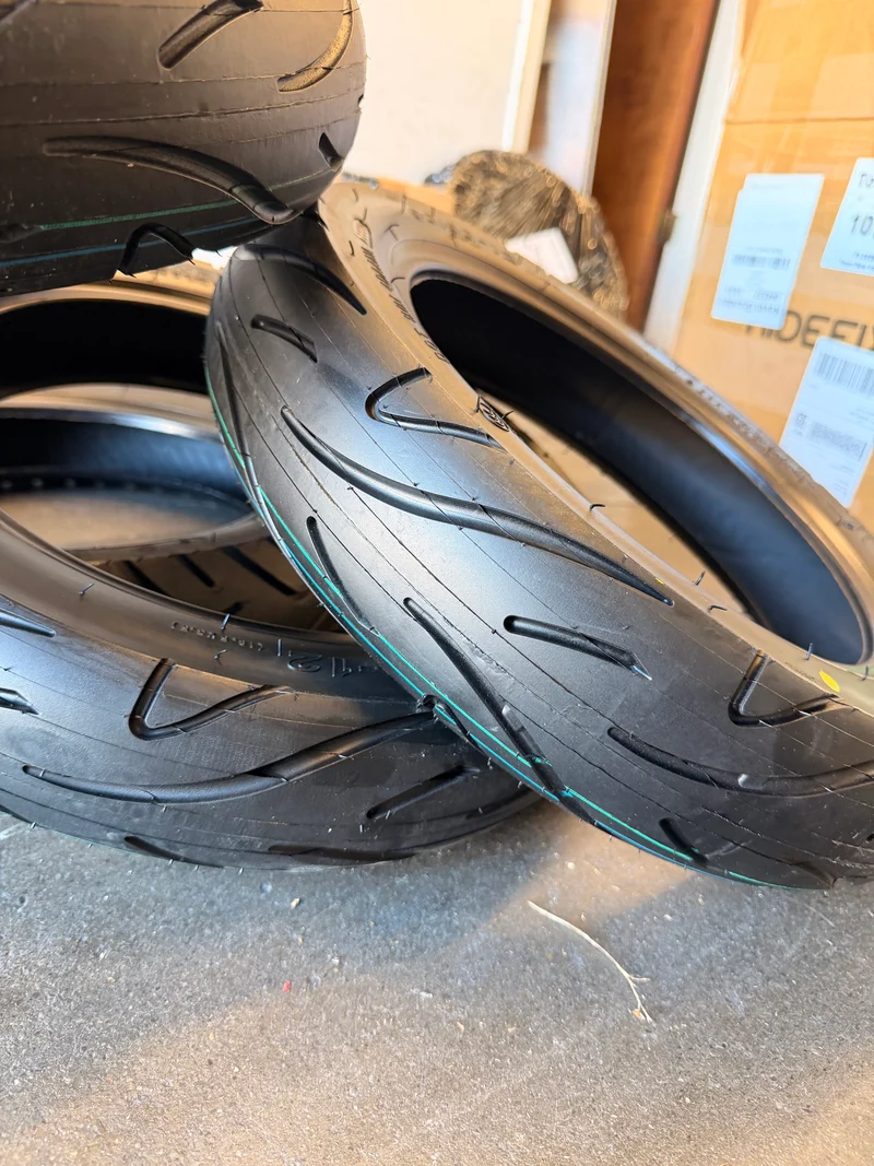 Kenda 90/90 -12 tire