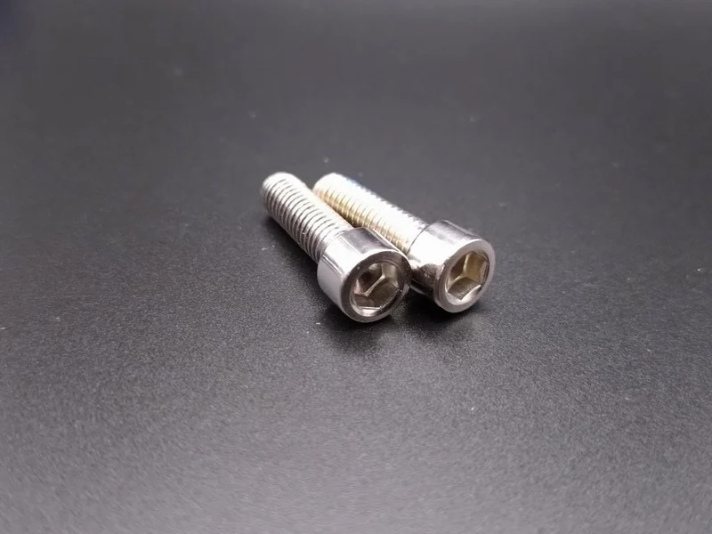 CONVERTER Hexagon Socket Head Cap Screw M6x20