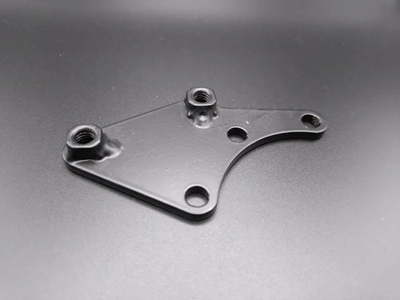WANDLER Bremssattelhalterung hinten
