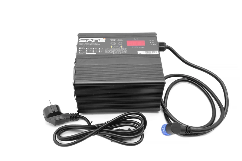 Lithium Ladegerät 60V / 10A