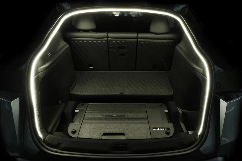 Tesla Model Y Trunk Ambient Light - USB-C LED Strip