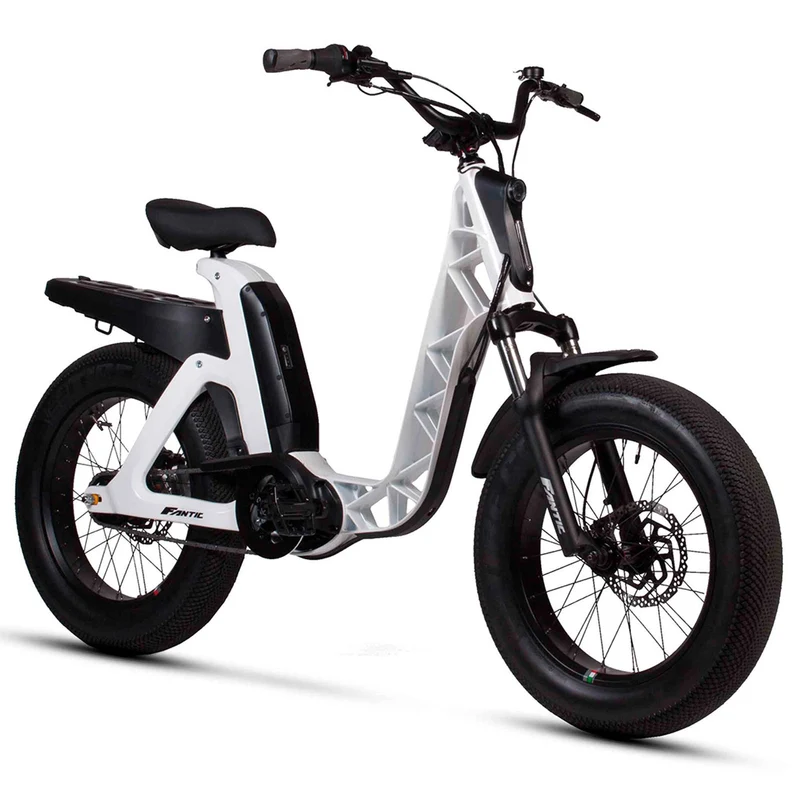 FANTIC ISSIMO URBAN E-BIKE 45 km/h E-Mofa ab 15 Jahren