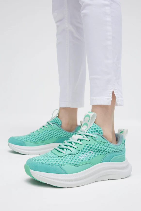 SOCCX Sneaker im Mesh-Design mit Logostick