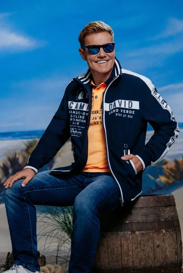 CAMP DAVID Blouson mit Logo-Tapes und Artworks