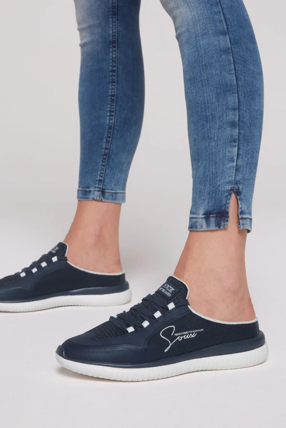 SOCCX Slip On Sneaker aus Mesh-Textil