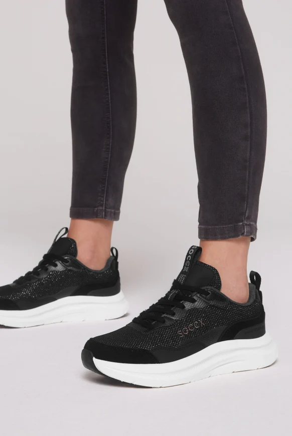 SOCCX Sneaker Low mit Sandwich