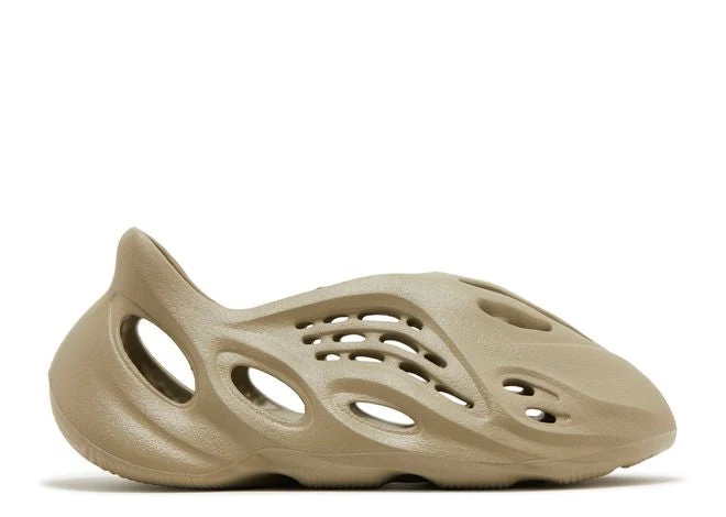 Yeezy Foam RNNR Stone Sage