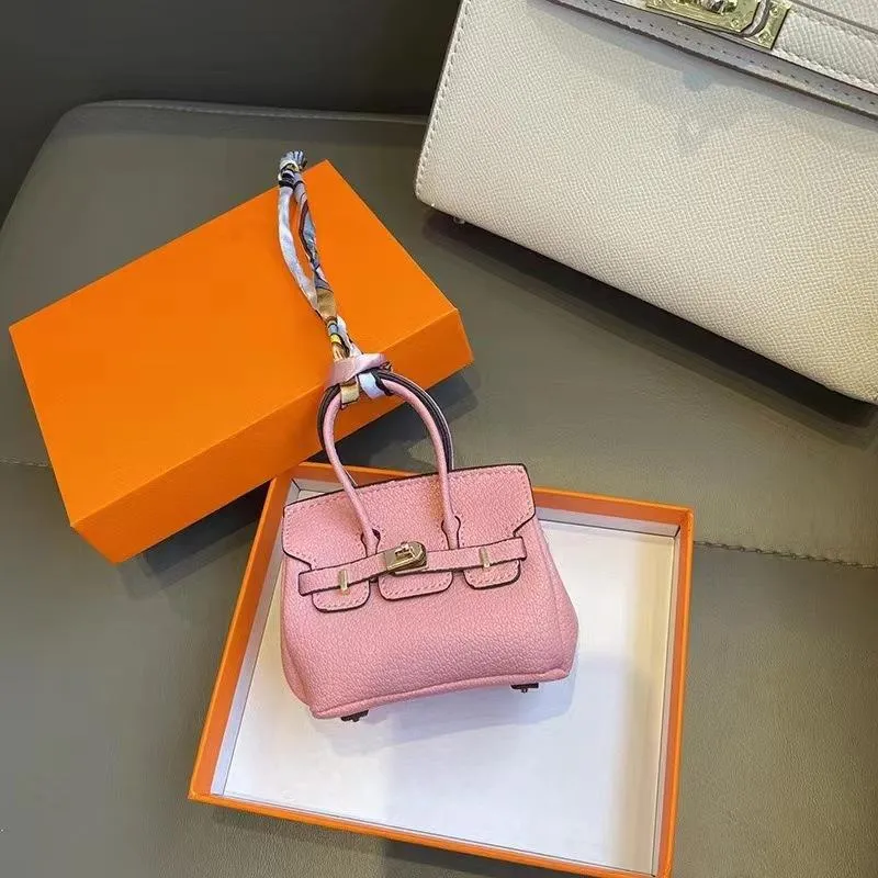 Mini-Anhänger für kleine Taschen, Kopfhörer-Paket, Auto-Schlüsselanhänger, kreativer Anhänger für Geldbörse mit allen passenden roten Umschlägen 9x10cm rosa