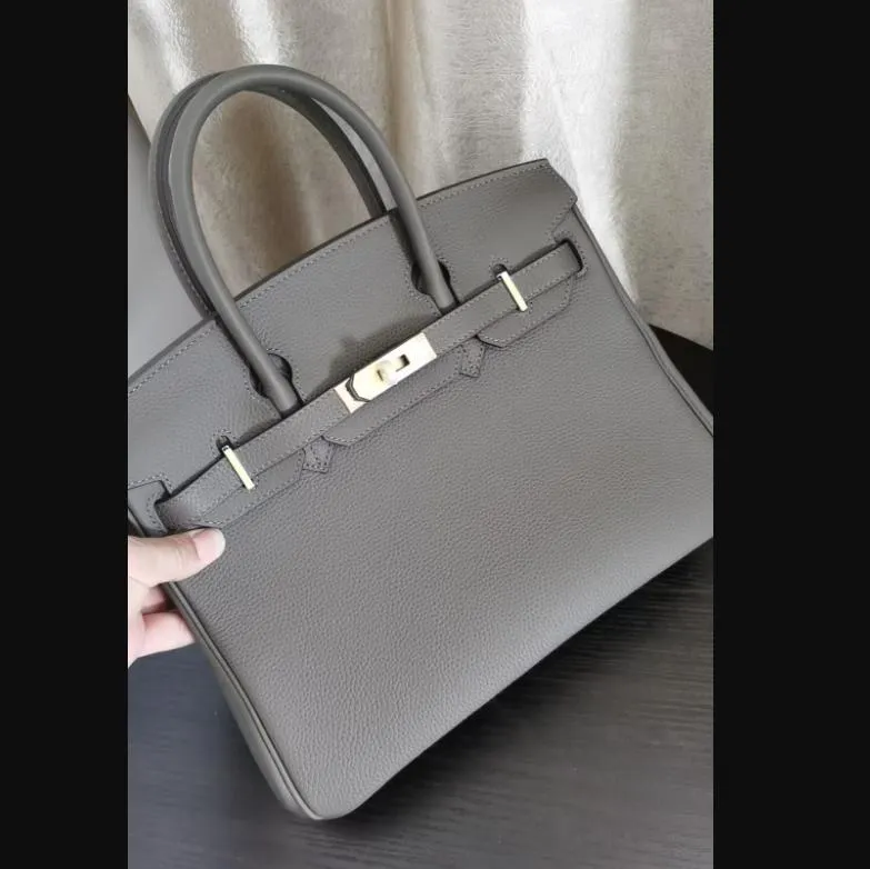 Kopfschicht-Rindsleder-Platin-Tasche, echtes Leder, Damentasche, große Kapazität, Handtasche, Damen, High-End-Sense, Pendler-Schultertasche 25CM
