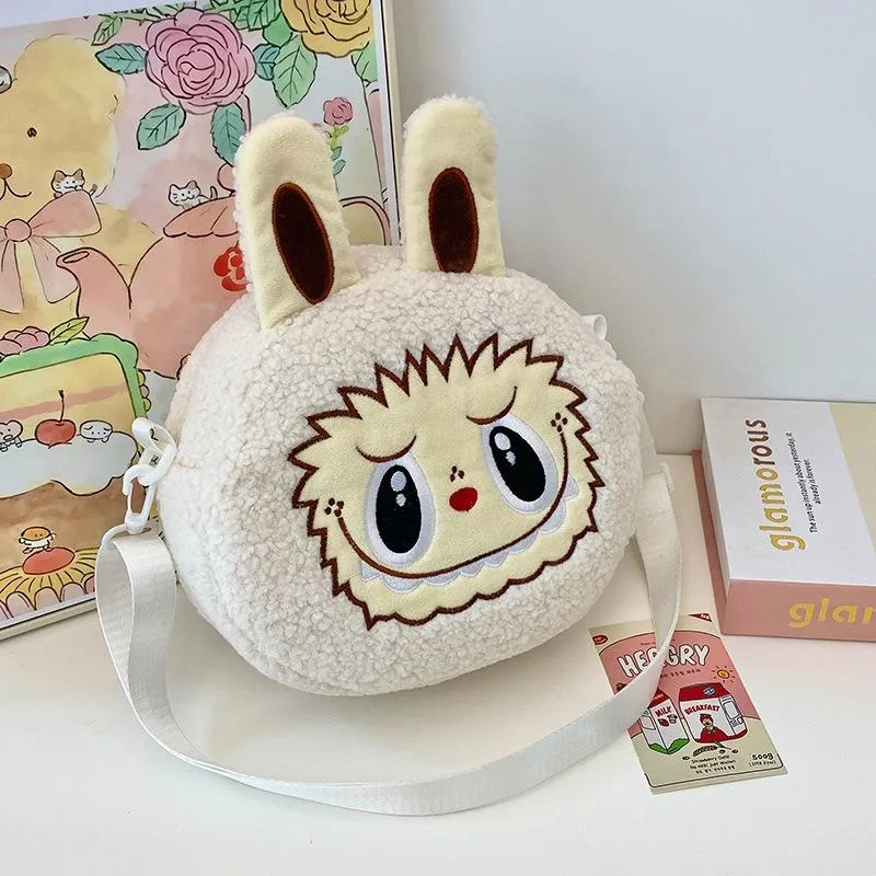 2025 Neue Beliebte Bubble Mart Schräge Umhängetasche Große Kapazität Weiche Haptik Kurzer Plüsch Kinder Schultertaschen Hässlich Niedlich Cartoon Kinder Aufbewahrung Crossbody Tasche elfenbein